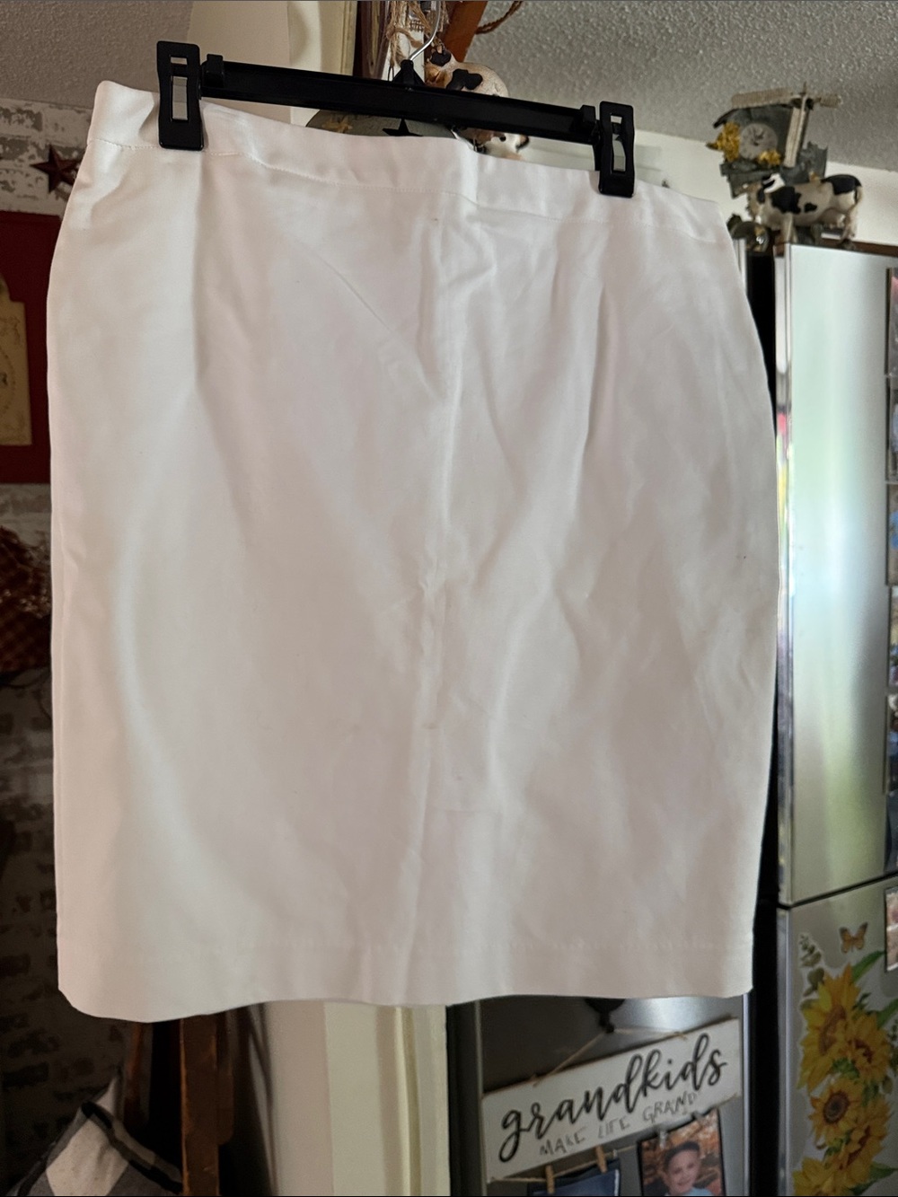 Liz Claiborne White Pencil Skirt